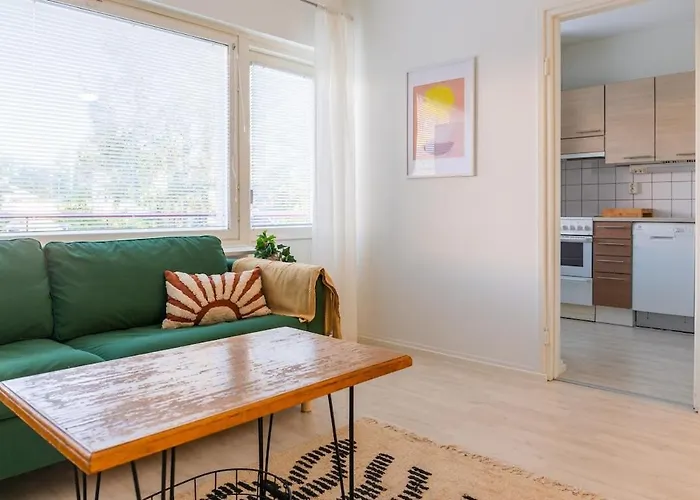 Bright In The Center Апартаменты