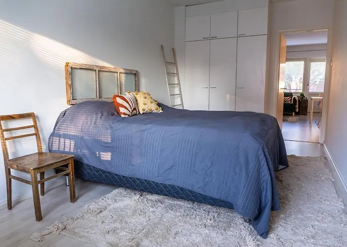 Bright In The Center קאיאני