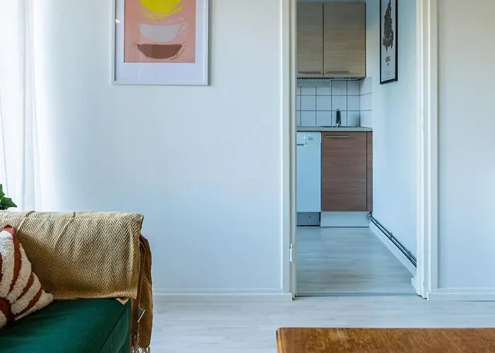 Bright In The Center * Каяани